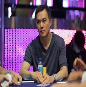 famous-poker-players-3